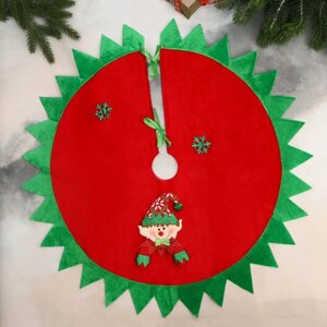 Полянка под ёлку 'Новогодние сюрпризы' гномик и снежинки, d-60 см, красно-зелёный