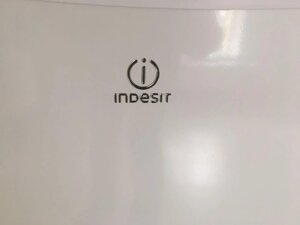 Уплотнитель для холодильника Индезит SB185.027 х. к 1010*570 мм