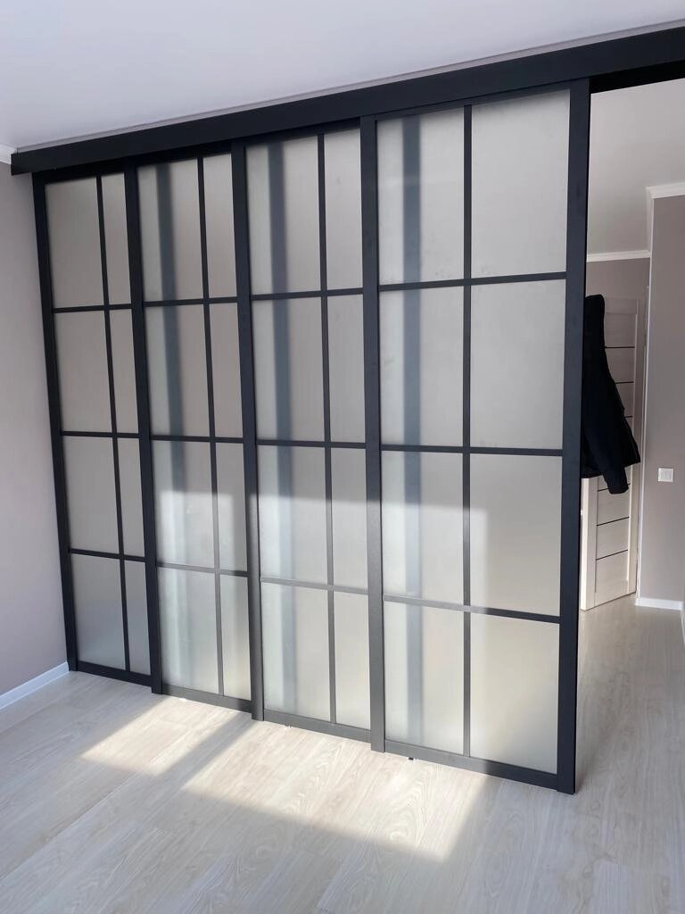 Межкомнатные раздвижные перегородки от компании GlassLife Company - фото 1