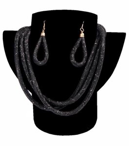 Комплект ожерелье тройное и серьги «Звездная пыль»Черный)