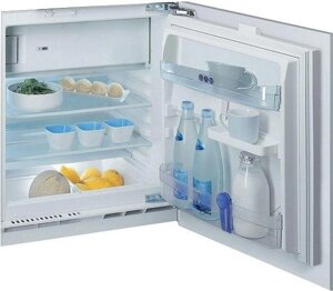 Встраиваемый холодильник Whirlpool ARG 585