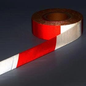 Лента разметочная светоотражающая призма самоклеящаяся красно-белая, 30 мм