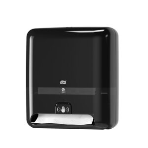 Tork Matic диспенсер для полотенец в рулонах с сенсором Intuition