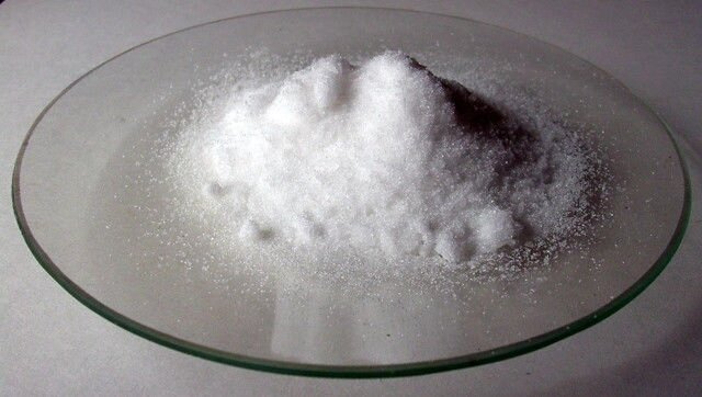 Кальция нитрат (кальциевая селитра, азотнокислый кальций) — неорганическая соль азотной кислоты. от компании ТОО "Химия и Технология" - фото 1