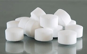 Соль таблетированная, соль для умягчения воды от компании ТОО "Химия и Технология" - фото 1