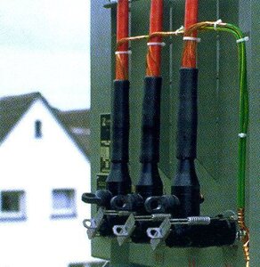 Аппаратные зажимы Райхем для кабеля 110 кВ