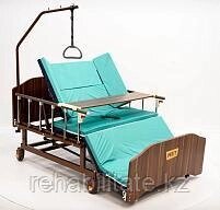 Медицинская кровать для ухода за лежачими больными с переворотом и туалетом МЕТ REMEKS XL
