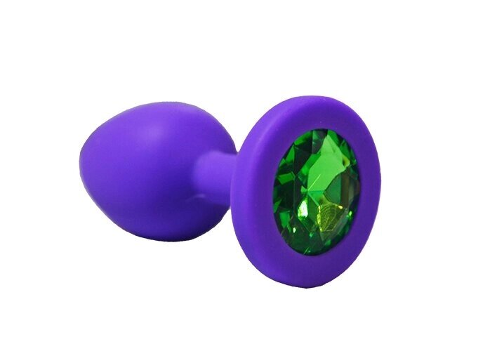 Анальная пробка из фиолетового силикона с зелёным кристаллом (размер S) от компании Секс шоп "More Amore" - фото 1