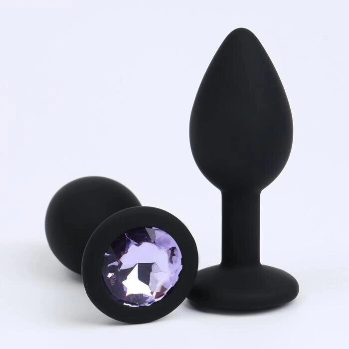 Анальная пробка с лиловым кристаллом чёрная (28 мм.*72 мм.) от компании Секс шоп "More Amore" - фото 1