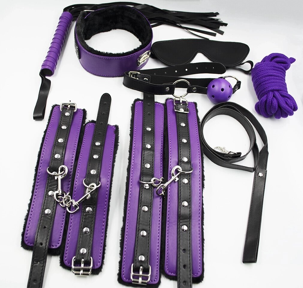 Фетиш набор черно-фиолетовый 8 предметов (зажимы , наручники, оковы на ноги, ошейник, канат, кляп, плеть, маска) от компании Секс шоп "More Amore" - фото 1