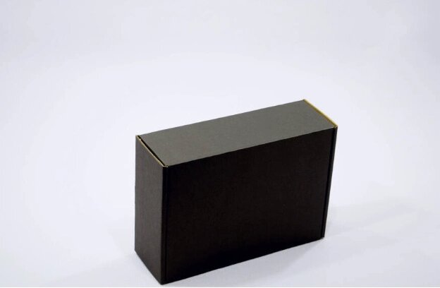 Коробка черная подарочная (230*170*80 мм.) от компании Оптовая компания "Sex Opt" - фото 1