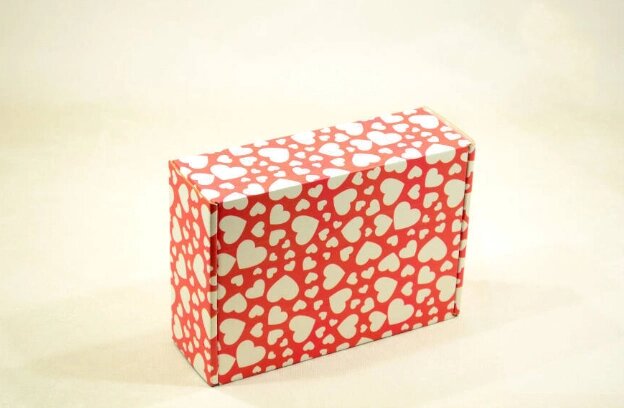 Коробка "Валентинка" красная (230*170*80 мм.) от компании Оптовая компания "Sex Opt" - фото 1