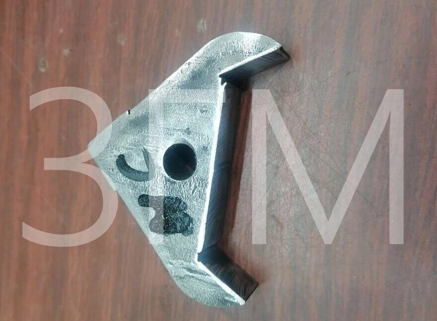 Собачка 4838313005 от компании ООО "Завод Горных Машин" - фото 1