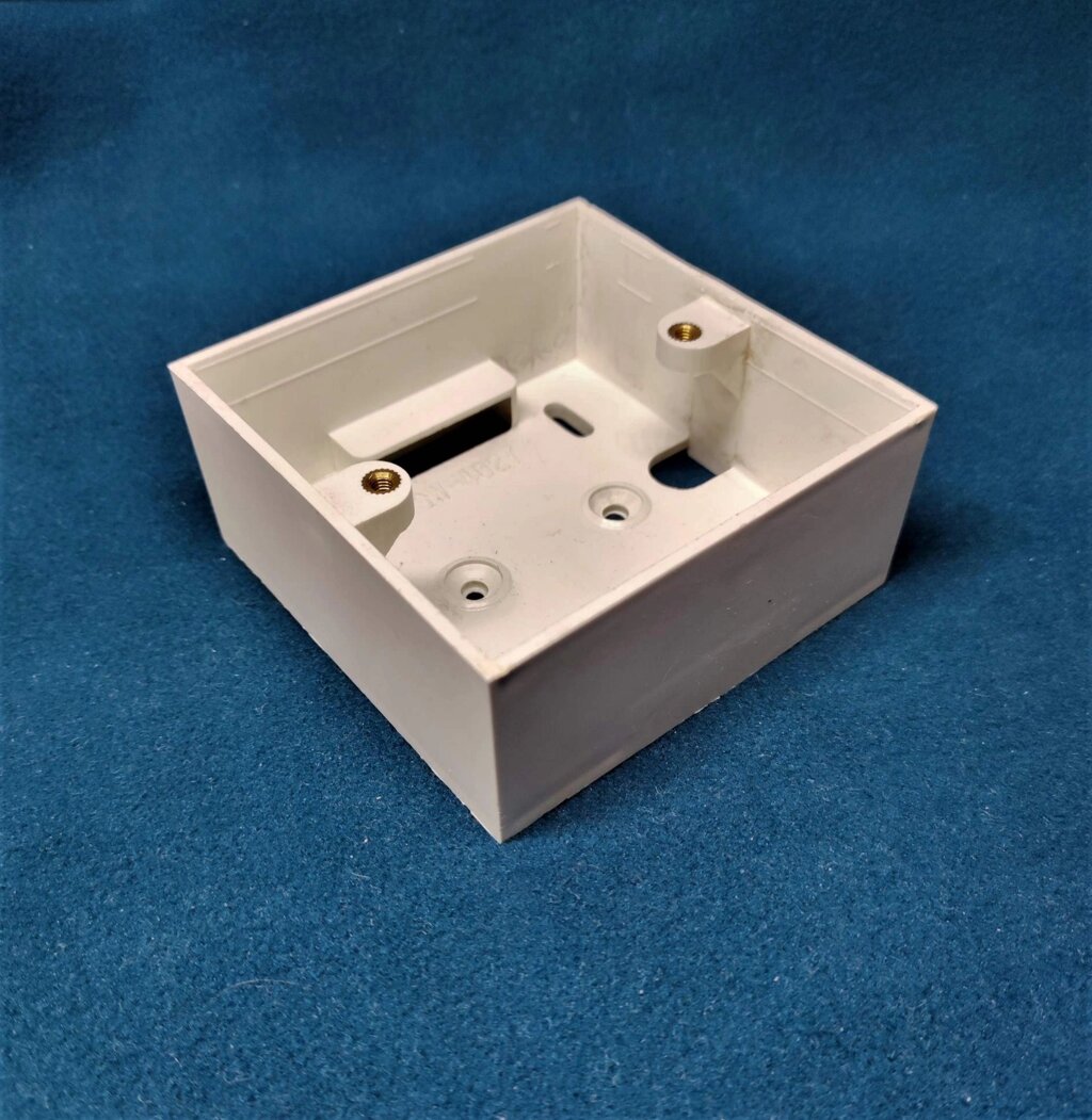 Коробка квадратная для накладного монтажа терморегуляторов и выключателей 85*85*37 от компании Alexel - фото 1