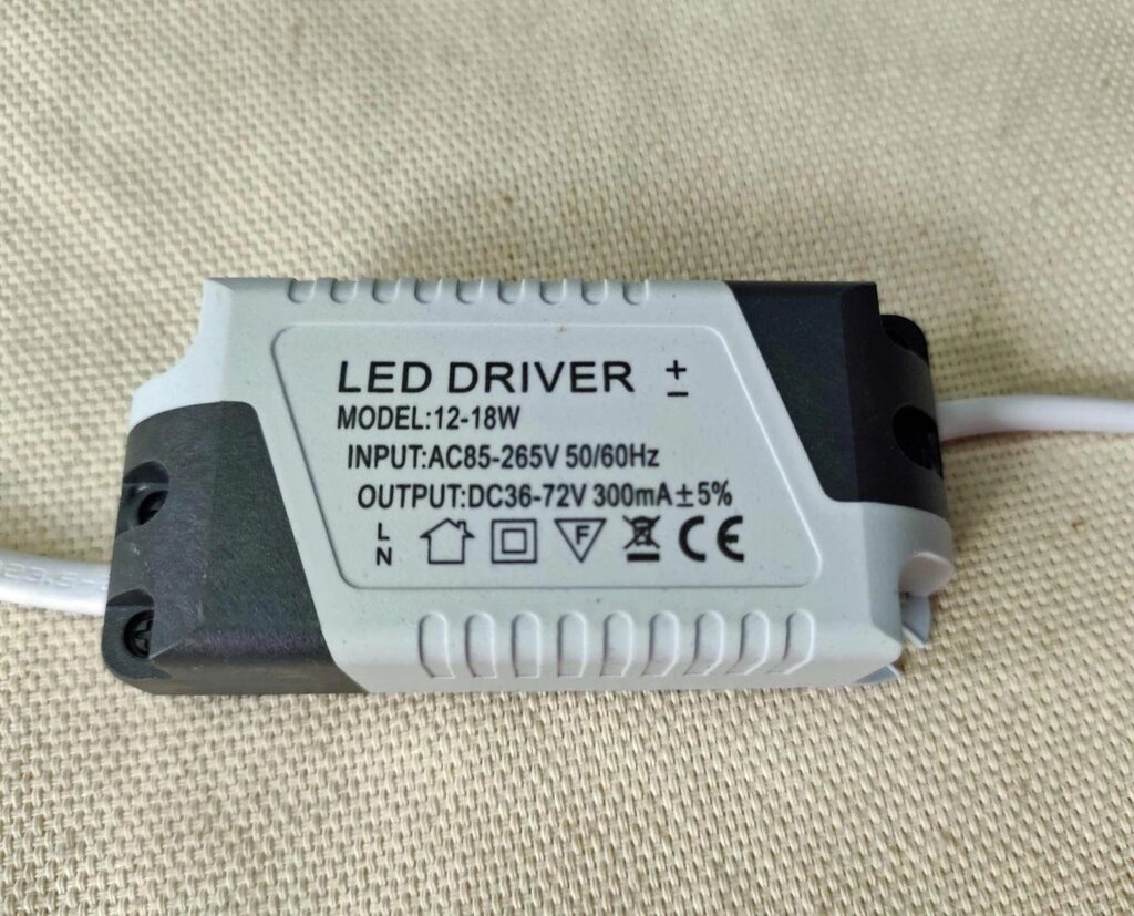 LED драйвер 300mA DC36-72V 12-18W от компании Alexel - фото 1