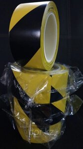 Лента разметочная для пола черно/желтая 5 см х 33 м