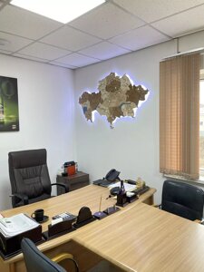 Многоуровневая деревянная карта Казахстана 150*85см, с подсветкой, цвет "венге" в Алматы от компании 3DWOOD - мастерская по изготовлению интерьерных карт на стену
