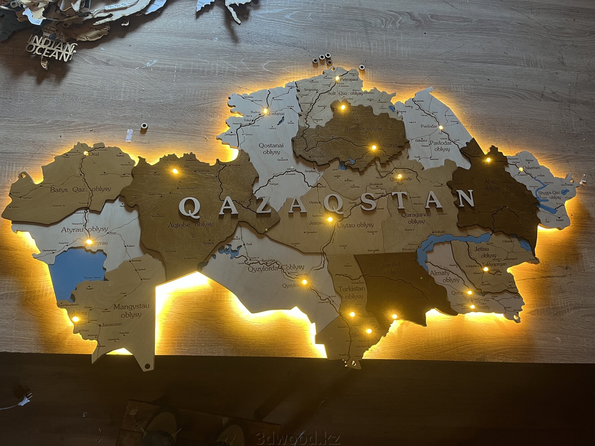 Тёплая подсветка
