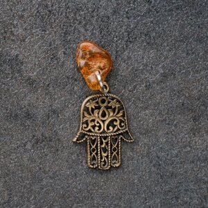 Брелок-талисман 'Хамса'натуральный янтарь (комплект из 5 шт.)