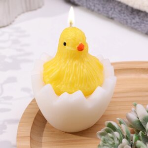 Декоративная свеча 'Цыплёнок в яйце'