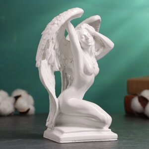 Фигура 'Девушка Ангел' 19х13см, белая