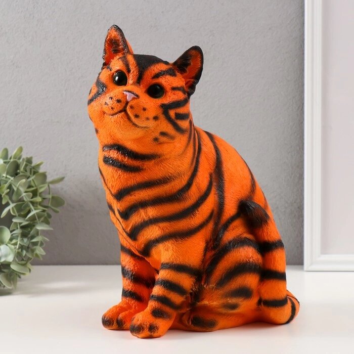 Копилка  'Кошка тигровая окраска' высота 31,5 см, ширина 16 см, длина 24 см. от компании Интернет-магазин "Flap" - фото 1