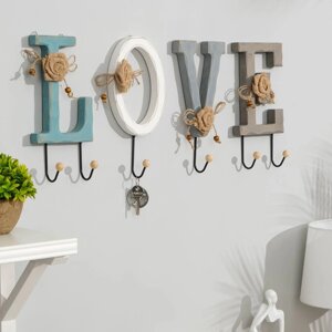 Крючки для одежды декоративные 'Love'буква с крючком 26 х 12 см