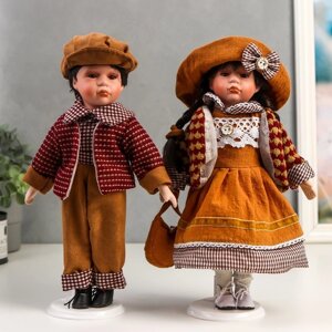 Кукла коллекционная парочка набор 2 шт 'Поля и Кирилл в одежде цвета охра' 30 см