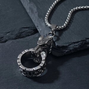 Кулон 'Волк' кольцо, цвет чернёное серебро, 70 см