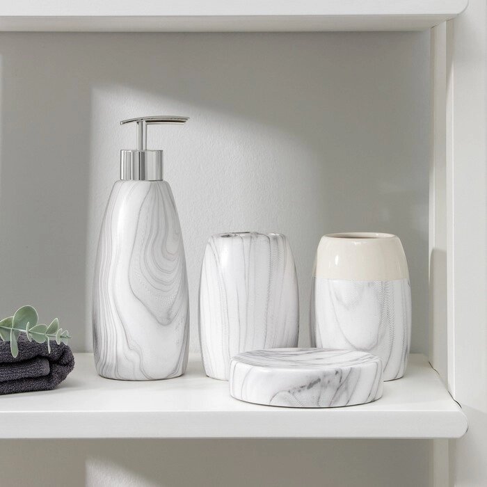 Набор аксессуаров для ванной комнаты 'Мрамор', 4 предмета (дозатор 400 мл, мыльница, 2 стакана), цвет белый от компании Интернет-магазин "Flap" - фото 1