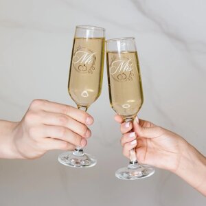 Набор бокалов для шампанского 'Мистер и Мисс'2 штуки, 200 мл., тип нанесения рисунка деколь