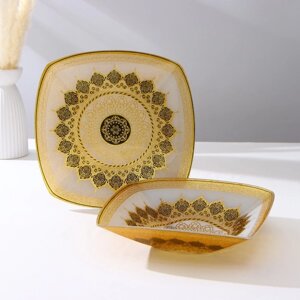 Набор тарелок 'Мехенди'2 предмета d28.5 см, d30.5 см, цвет бежевый с чёрным и золотым, стекло