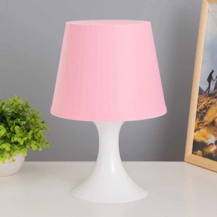 Настольная лампа 1340008 1хE14 15W розовый d19,5 высота 28см RISALUX от компании Интернет-магазин "Flap" - фото 1