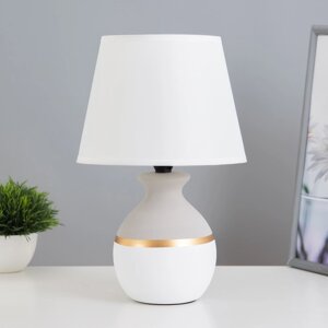Настольная лампа 'Алаис' E14 40Вт бело-серый 20х20х31 см RISALUX