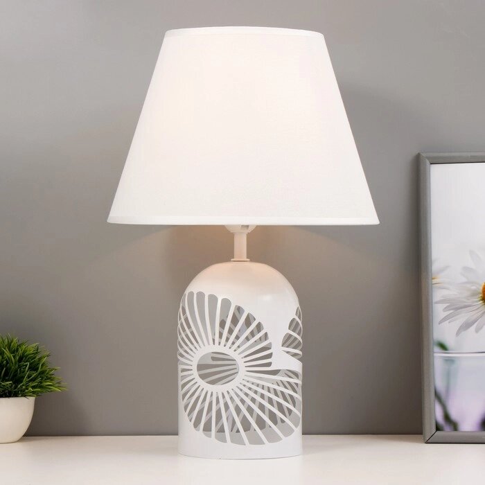 Настольная лампа 'Фибоначчи' E27 40Вт белый 27х27х42 см RISALUX от компании Интернет-магазин "Flap" - фото 1
