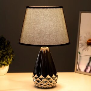 Настольная лампа 'Флоренция' Е14 40Вт черно-хромовый 22,5х22,5х35 см RISALUX
