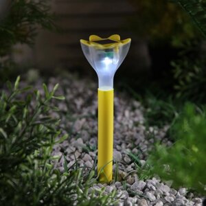 Садовый светильник на солнечной батарее 'Цветок жёлтый', 6 x 29 x 6 см, 1 LED, свечение белое
