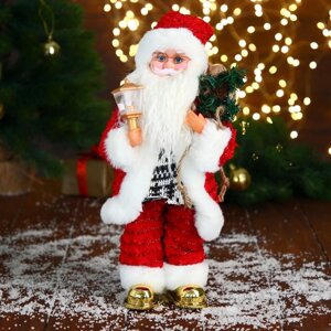 Дед Мороз 'В свитере и блестящей шубке с белым мехом' двигается, фонарь светится, 15х35 см
