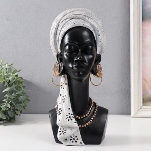 Сувенир полистоун бюст 'Африканка в белом платке на голове' 14х9х30 см