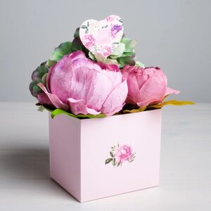 Коробка для цветов с топпером 'Тебе с любовью', 11 х 12 х 10 см