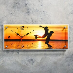 Часы настенные, серия Люди, 'Влюбленные на закате', 20х50 см