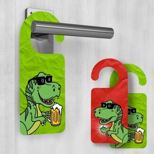 Табличка на дверь 'Динозавр с пивом' (комплект из 2 шт.)