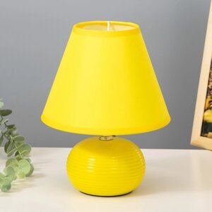 Настольная лампа 'Саленто' Е14 40Вт желтый 17х17х23 см RISALUX