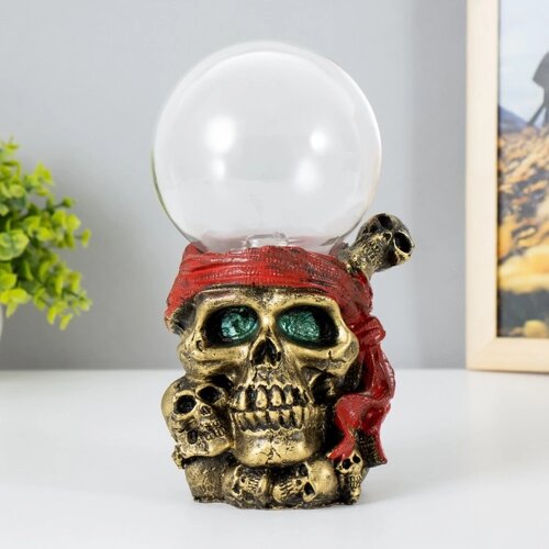 Плазменный шар полистоун 'Череп пирата в красной бандане' 19х11х9,5 см RISALUX