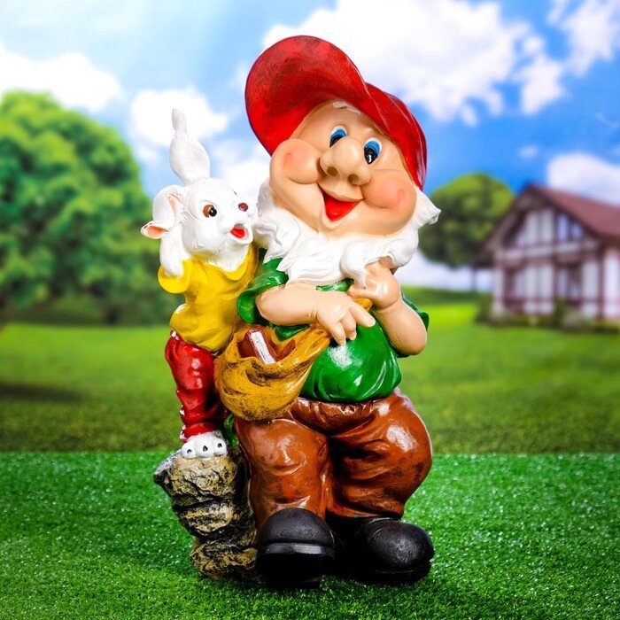 Садовая фигура 'Гном с зайцем' 28x49см от компании Интернет-магазин "Flap" - фото 1