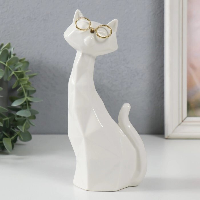 Сувенир керамика 'Белый кот в очках, сидит' грани 19,5х5,5х8.5 см от компании Интернет-магазин "Flap" - фото 1