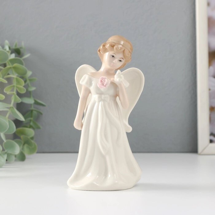 Сувенир керамика 'Девочка-ангел в белом платье с голубем' 7,5х6х14,5 см от компании Интернет-магазин "Flap" - фото 1