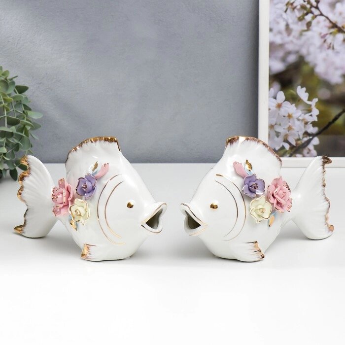 Сувенир керамика 'Две белые рыбки с цветами' набор 2 шт 14,5х9,5х22 см от компании Интернет-магазин "Flap" - фото 1