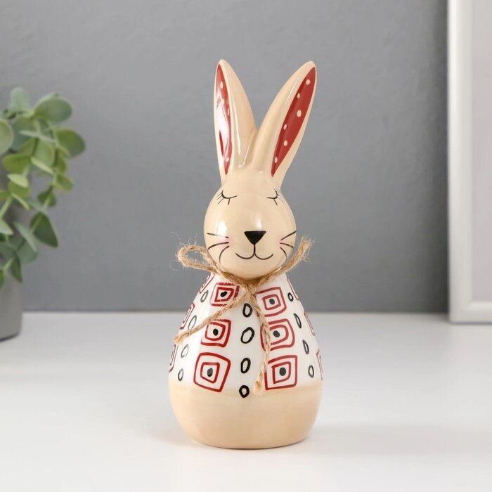 Сувенир керамика 'Кролик спящий. Каракули' бело-бежевый с красными рисунками 7х6,5х16,7 см от компании Интернет-магазин "Flap" - фото 1