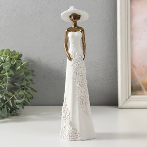 Сувенир полистоун 'Девушка в белом платье с цветами и в шляпке' 7,5х6х26 см (комплект из 2 шт.)